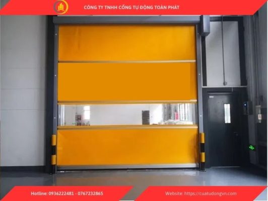 Cua Cuon Nhanh Pvc Tai Khanh Hoa