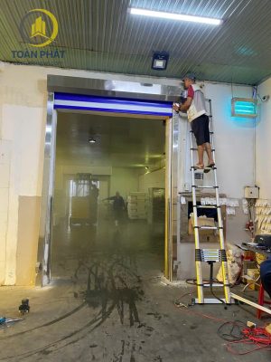 Toàn Phát lắp đặt cửa cuốn nhanh PVC tại Bắc Ninh