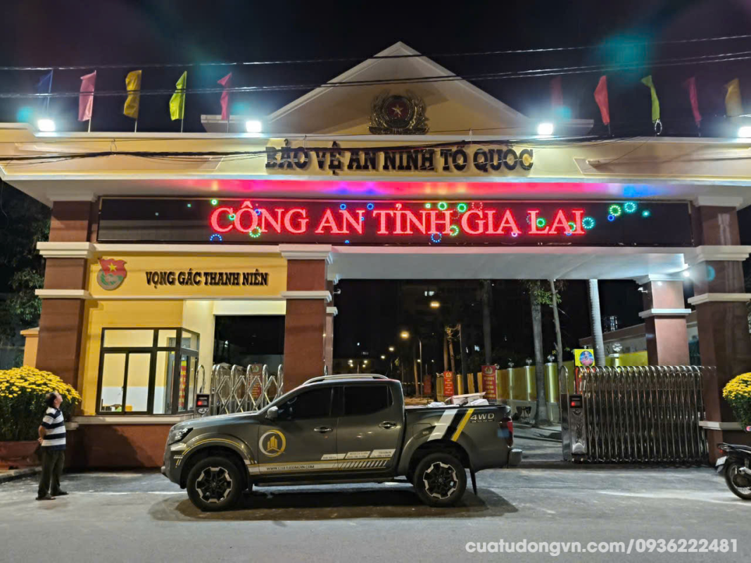 Toàn Phát lắp đặt cổng xếp tại Gia Lai